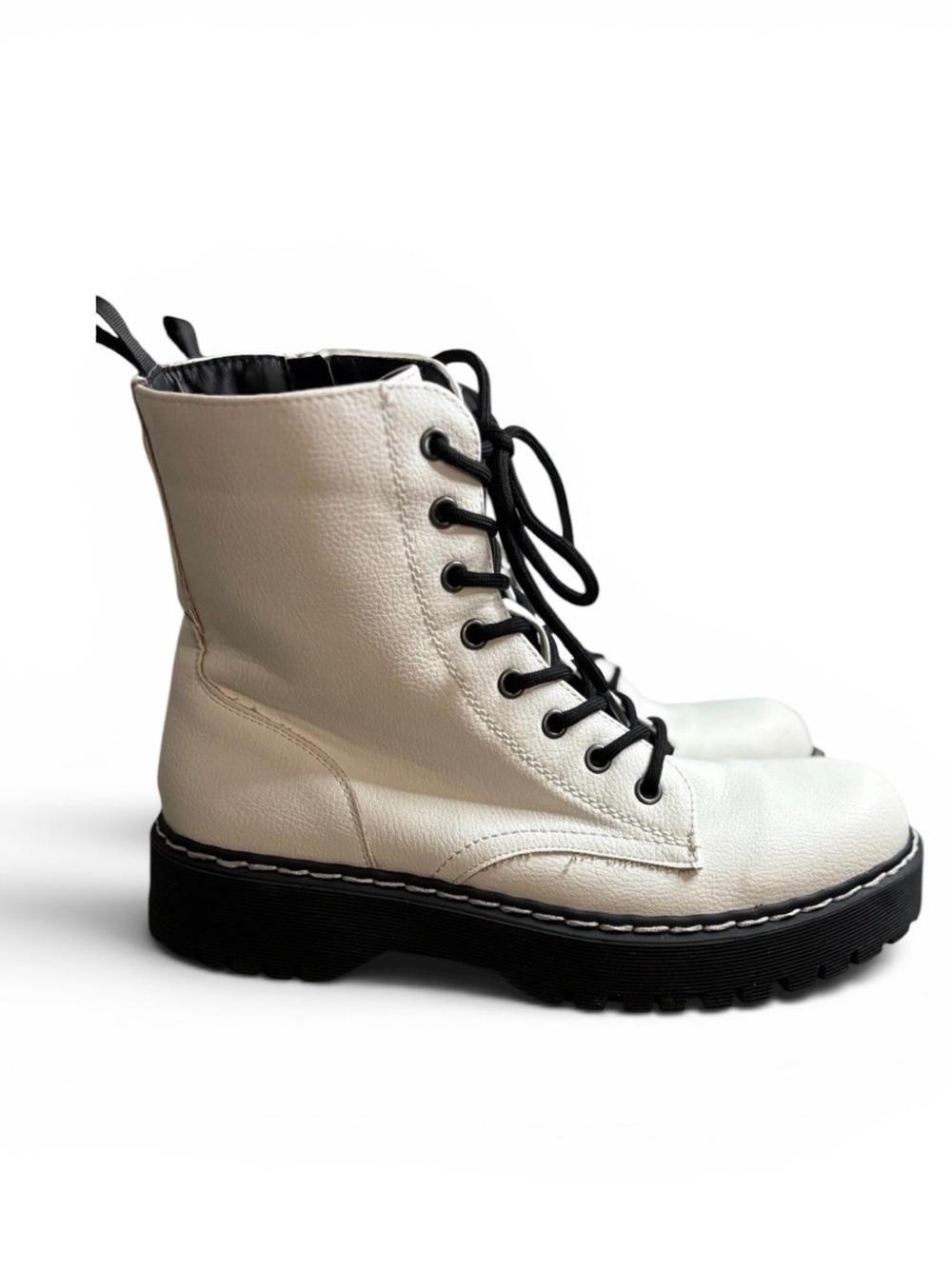 Sincerely Jules Harley Combat Boots Women White Faux Leather Lace Up